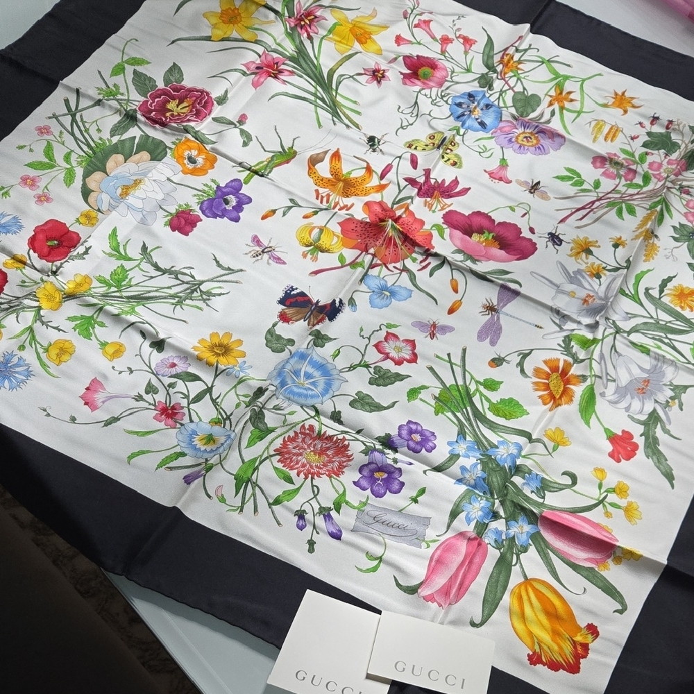 Gucci Multicolor Floral Silk Scarf